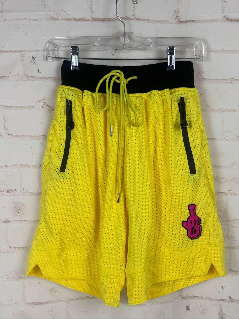 John Geiger JG Chenille Logo Mesh Basketball Shorts Size Small Yellow
